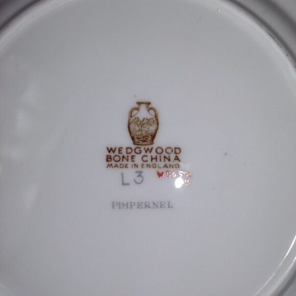 Vintage Set of 3 Wedgwood PIMPERNEL PINK Bone China Salad Plates W3652 - Picture 4 of 5